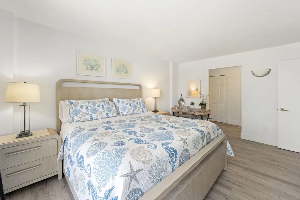 380 Seaview Court Marco Island FL 34145