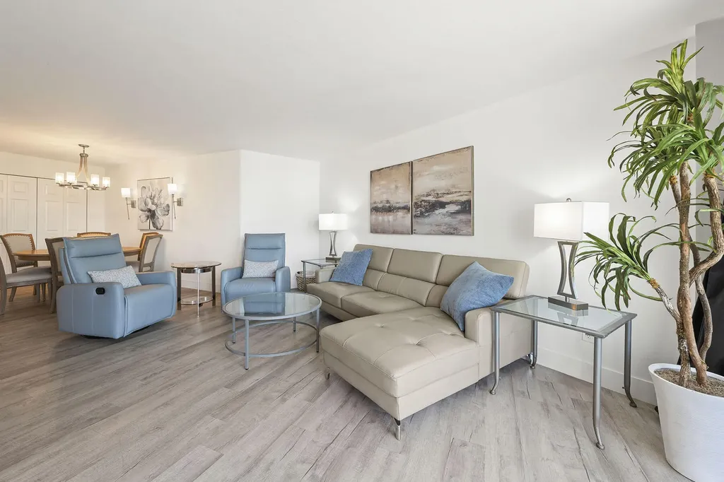 380 Seaview Court Marco Island FL 34145