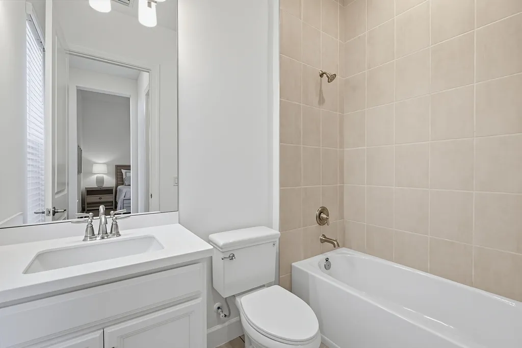 15372 Turin Drive Naples FL 34114