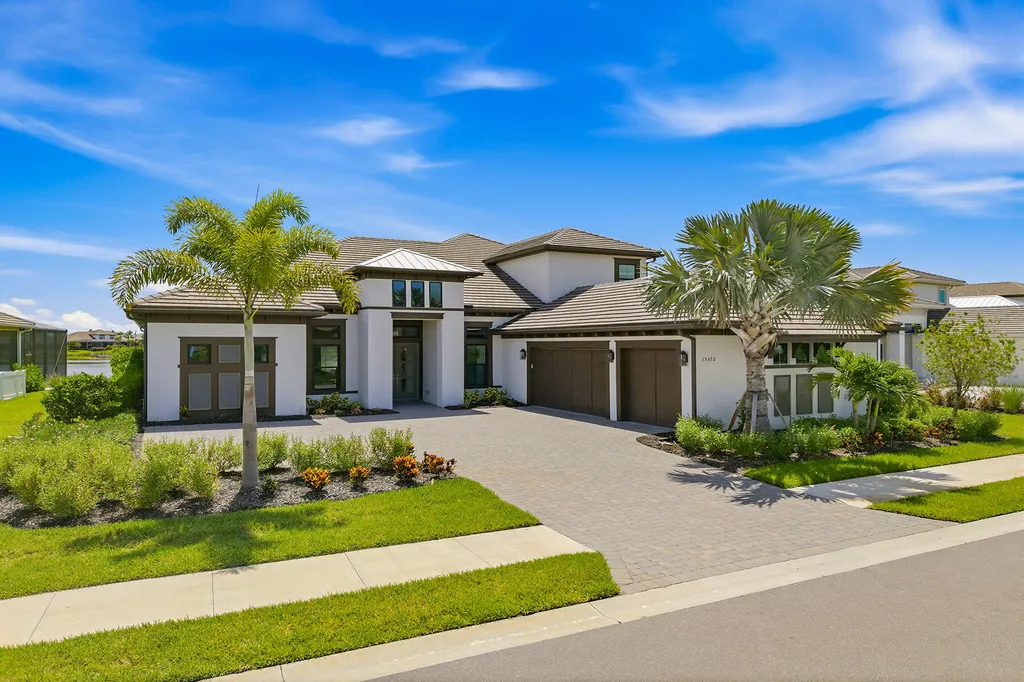 15372 Turin Drive Naples FL 34114