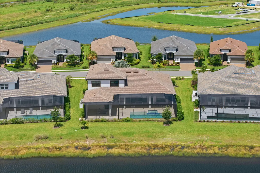 15372 Turin Drive Naples FL 34114