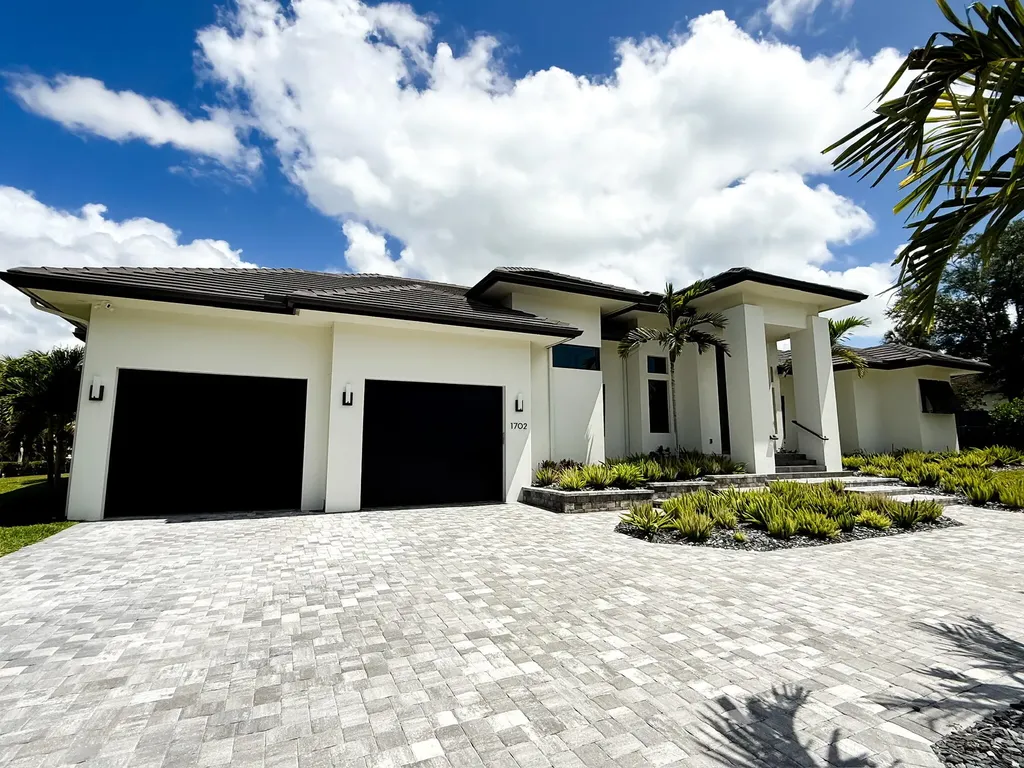1702 Ludlow Road Marco Island FL 34145