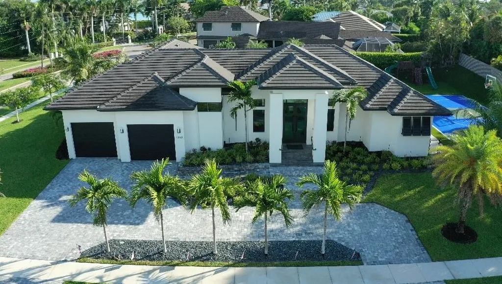 1702 Ludlow Road Marco Island FL 34145