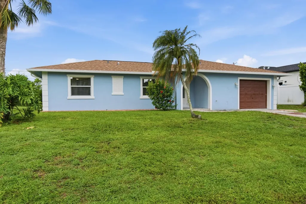 5160 SW 31st Avenue Naples FL 34116