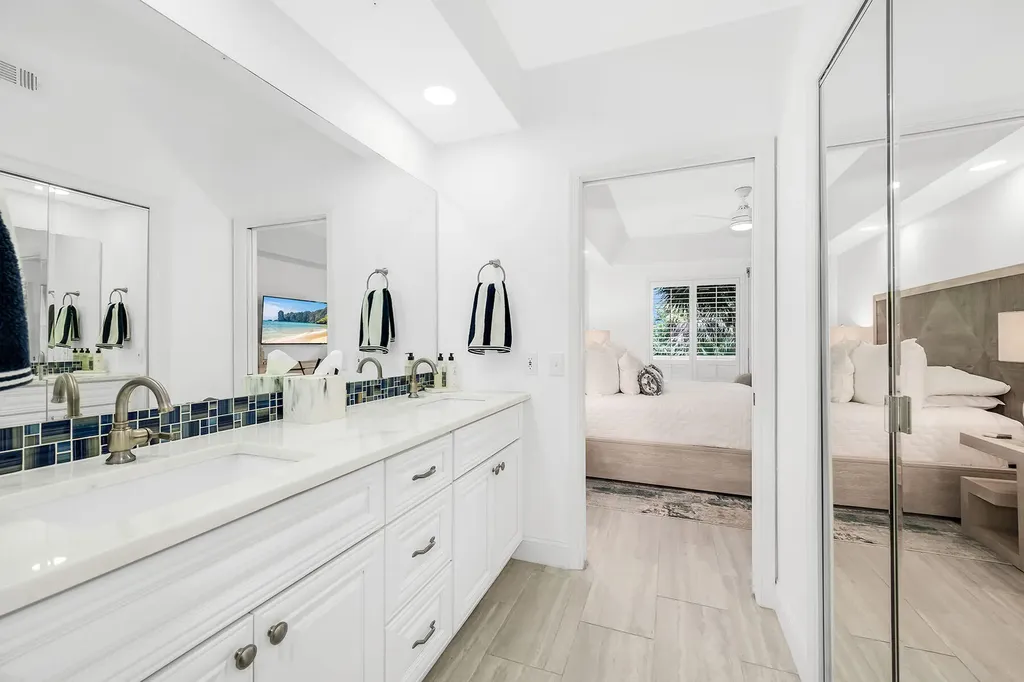 7671 Pebble Creek Circle Naples FL 34108