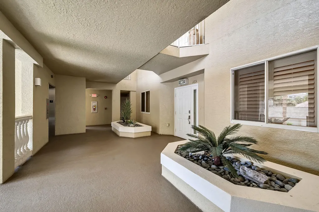 7671 Pebble Creek Circle Naples FL 34108