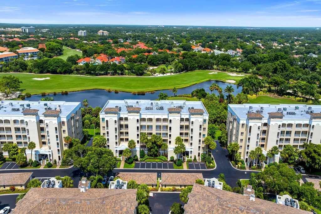 7671 Pebble Creek Circle Naples FL 34108