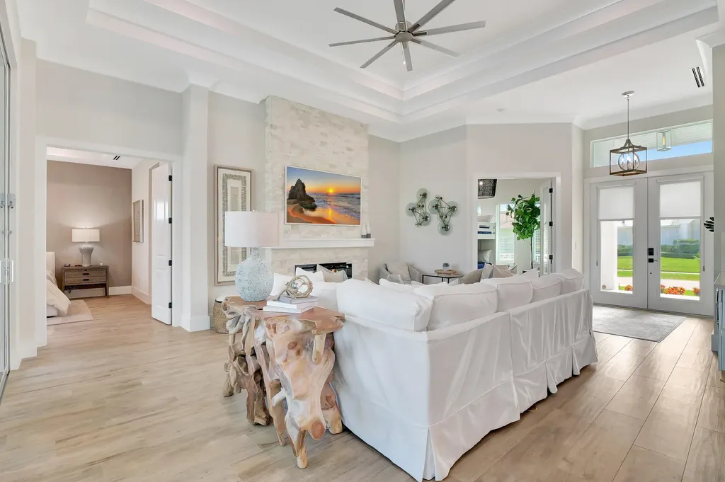 768 Amazon Court Marco Island FL 34145