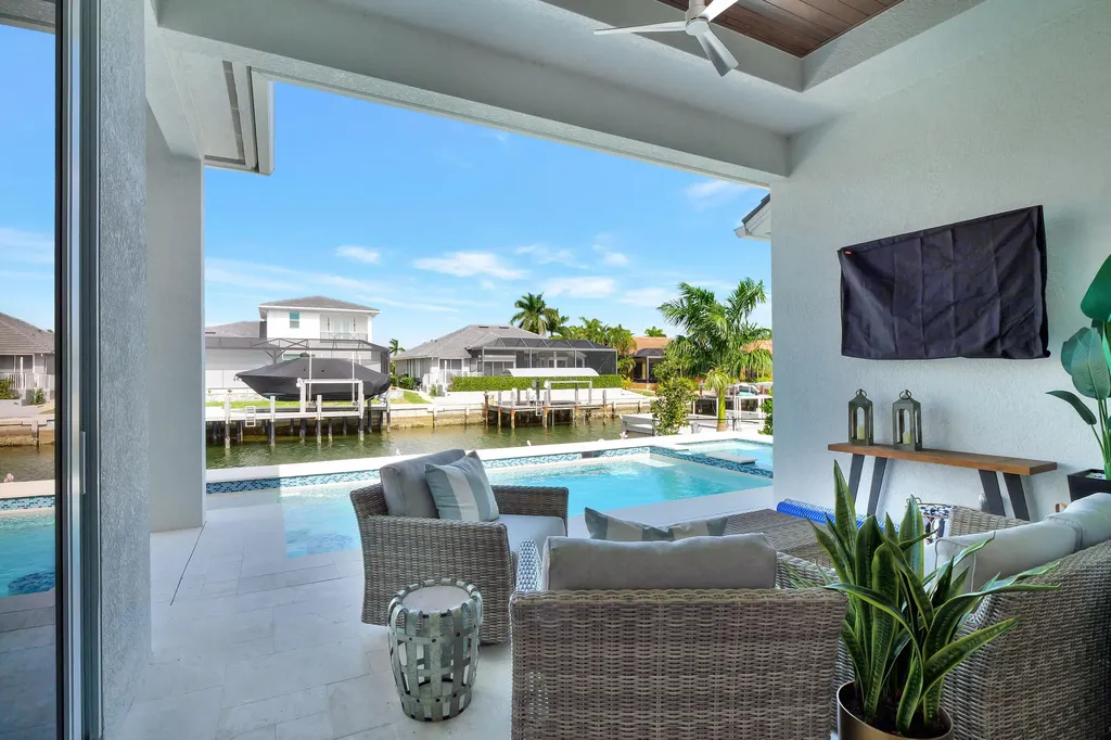 768 Amazon Court Marco Island FL 34145