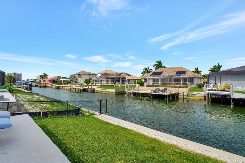 768 Amazon Court Marco Island FL 34145