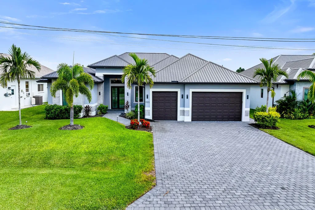 1905 SW 29th Terrace Cape Coral FL 33914