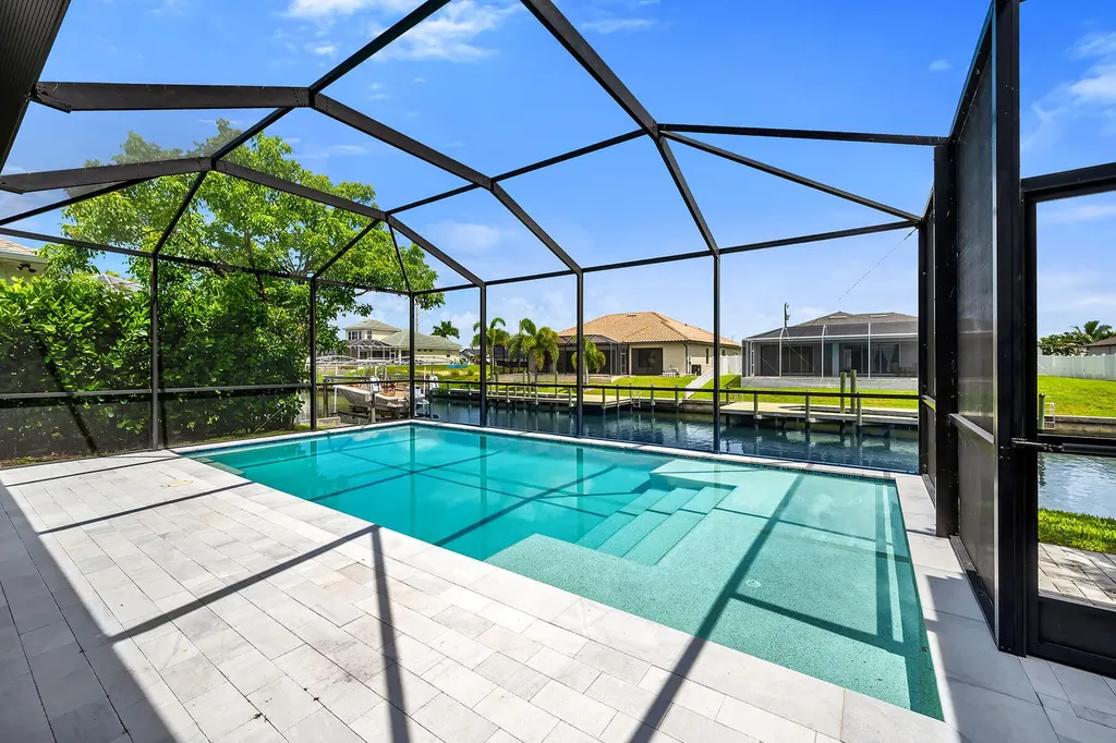 1905 SW 29th Terrace Cape Coral FL 33914