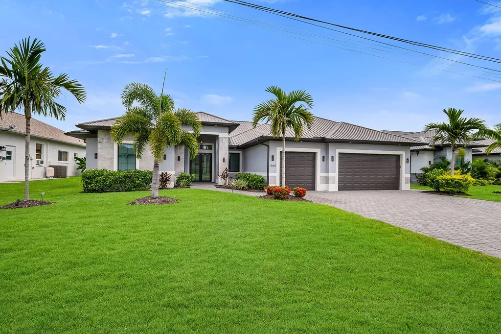 1905 SW 29th Terrace Cape Coral FL 33914