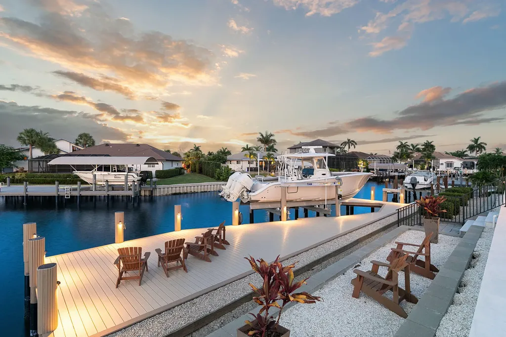 253 N Barfield Drive Marco Island FL 34145