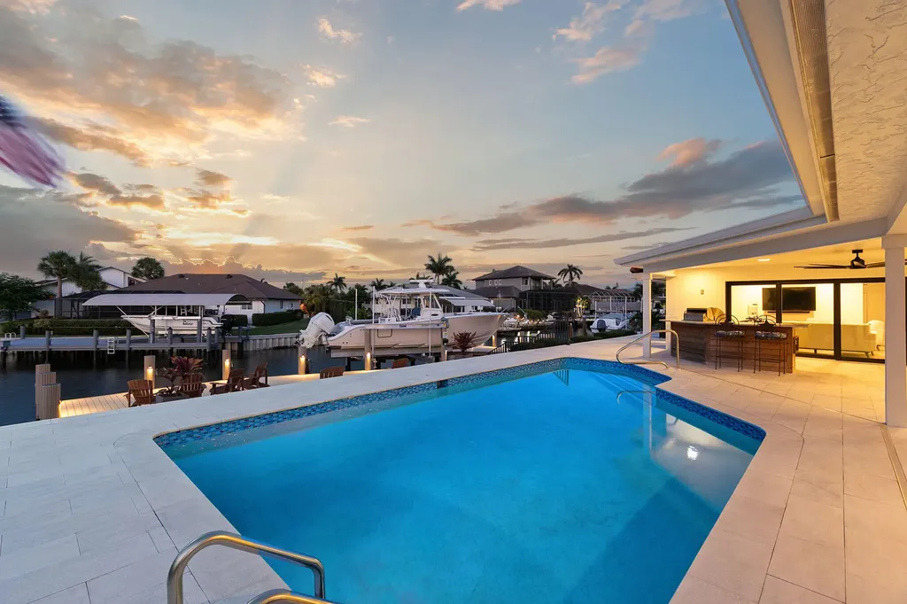 253 N Barfield Drive Marco Island FL 34145