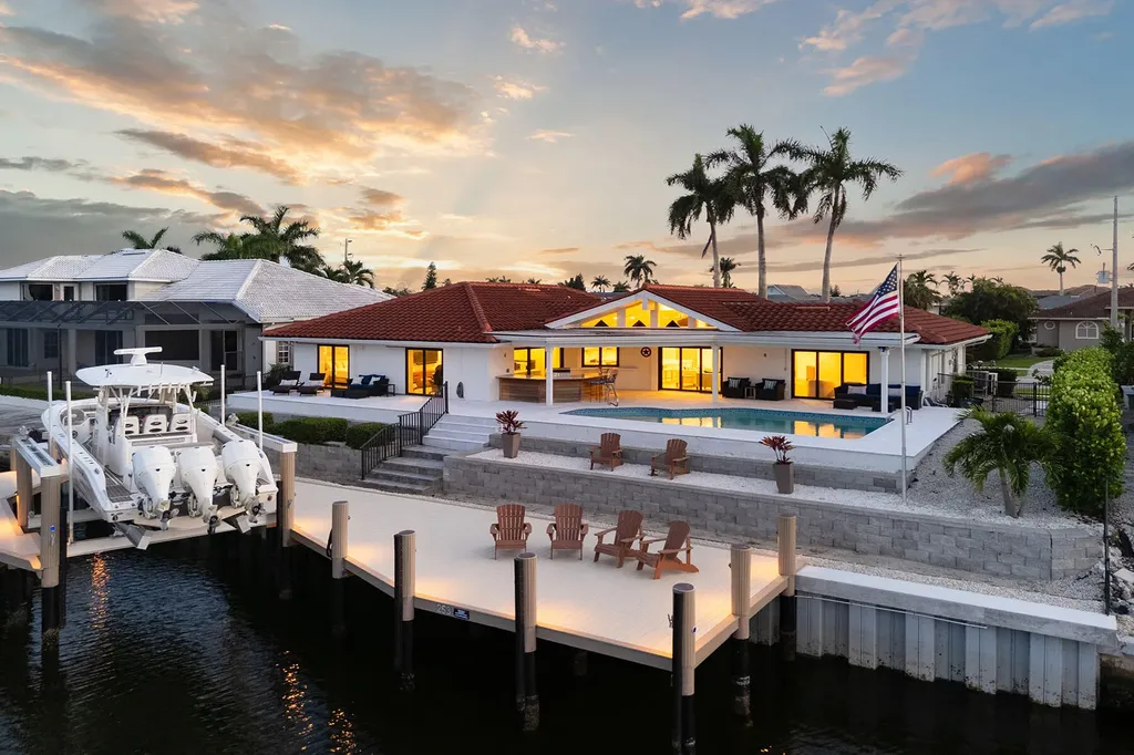 253 N Barfield Drive Marco Island FL 34145