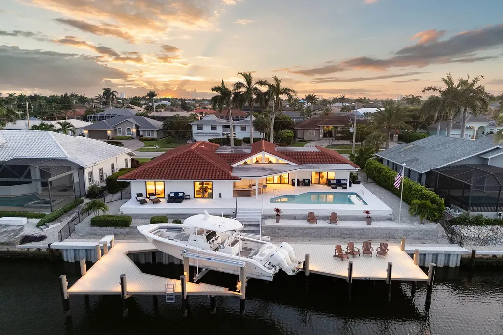 253 N Barfield Drive Marco Island FL 34145