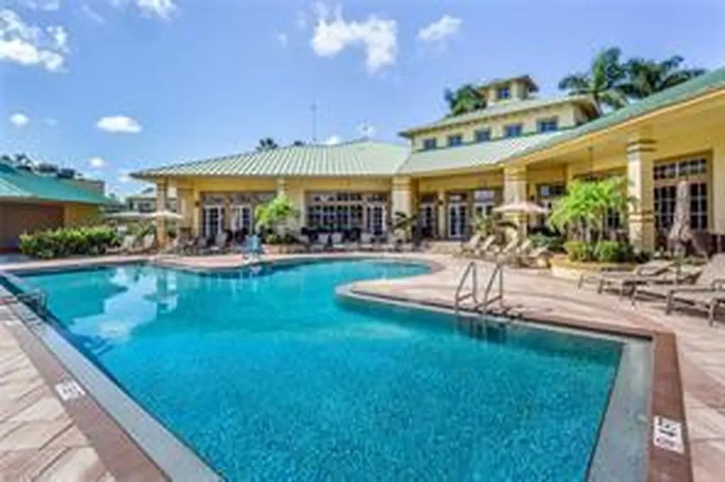 3935 Loblolly Bay Drive Naples FL 34114