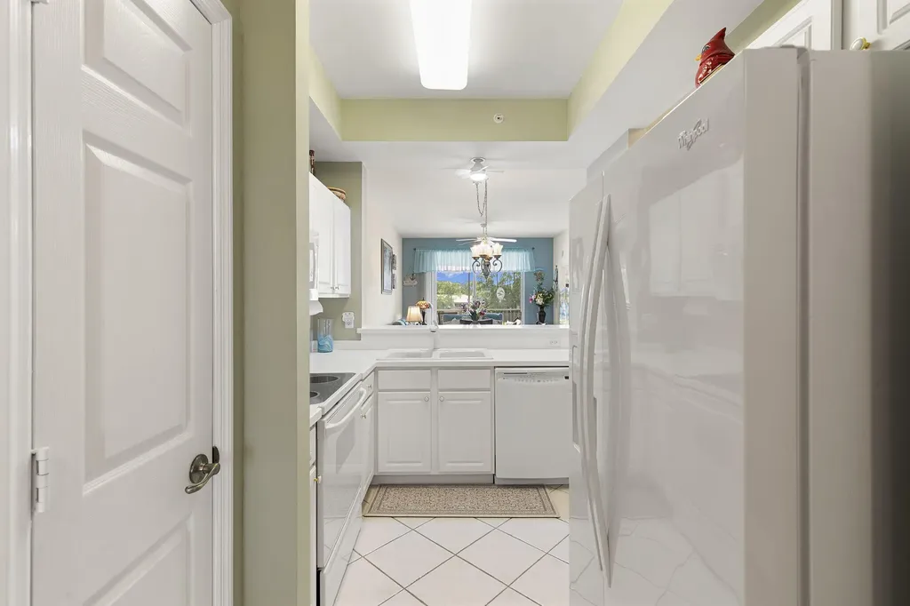 3935 Loblolly Bay Drive Naples FL 34114