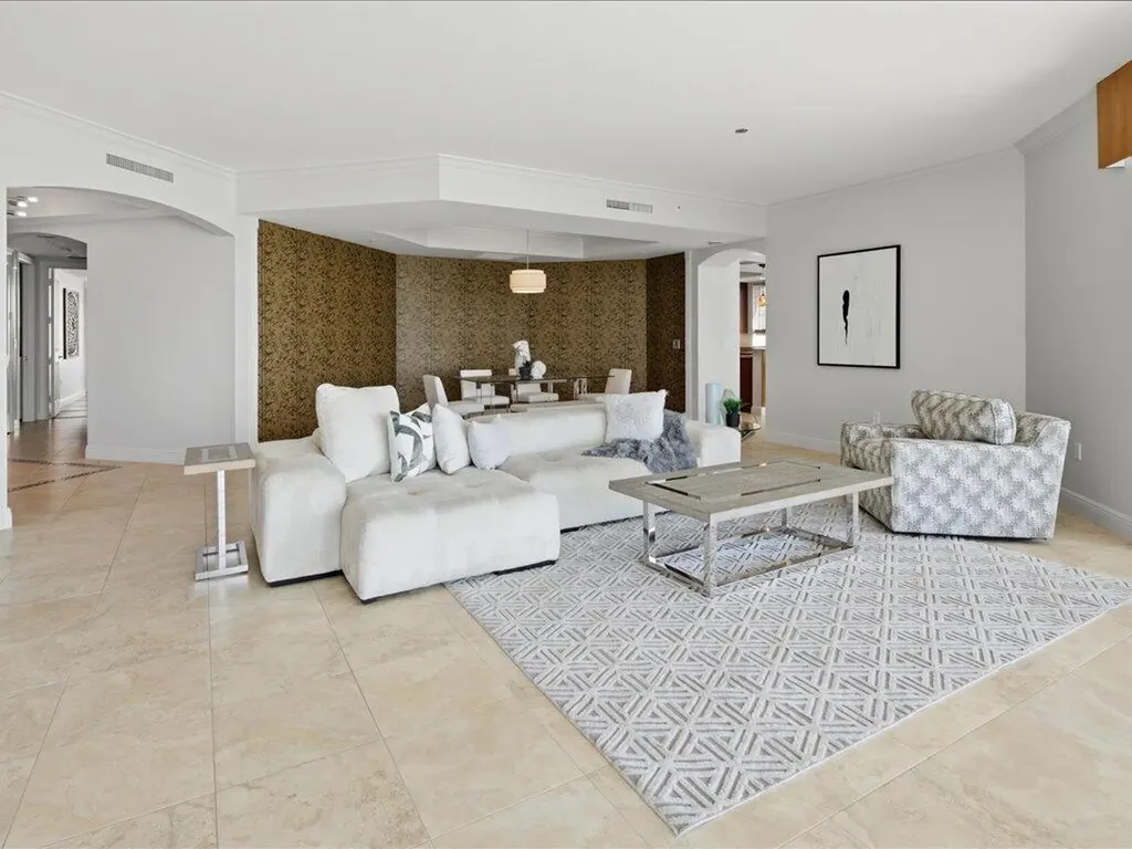 970 Cape Marco Marco Island FL 34145