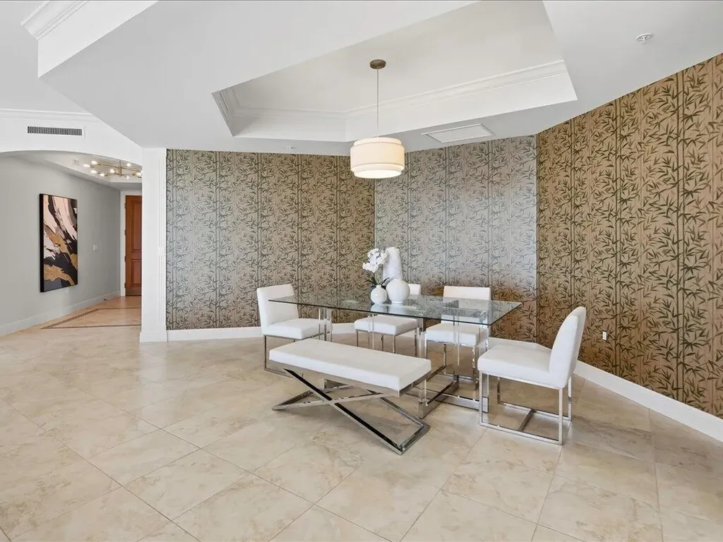 970 Cape Marco Marco Island FL 34145