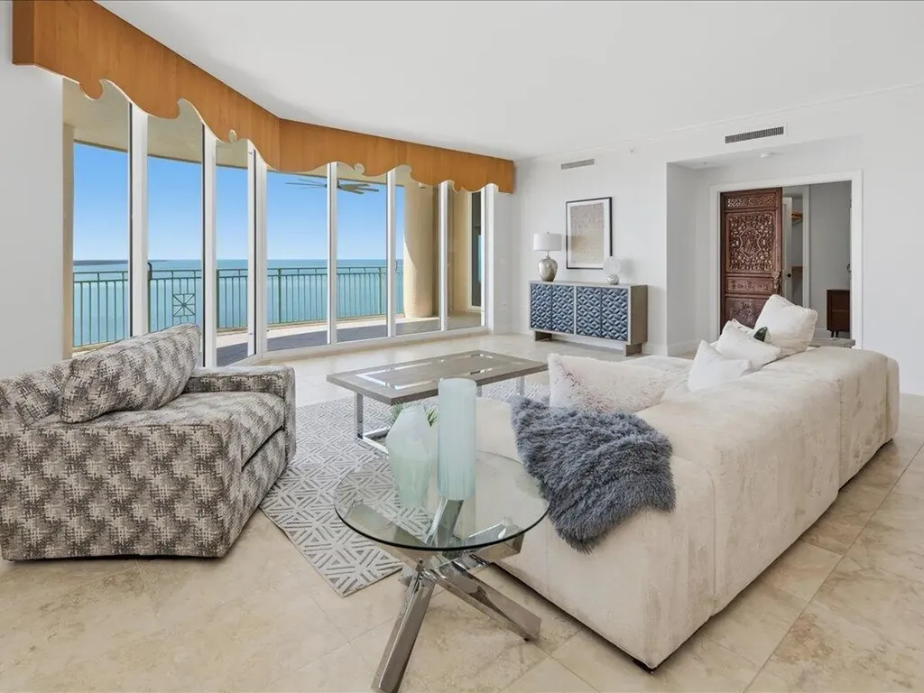 970 Cape Marco Marco Island FL 34145