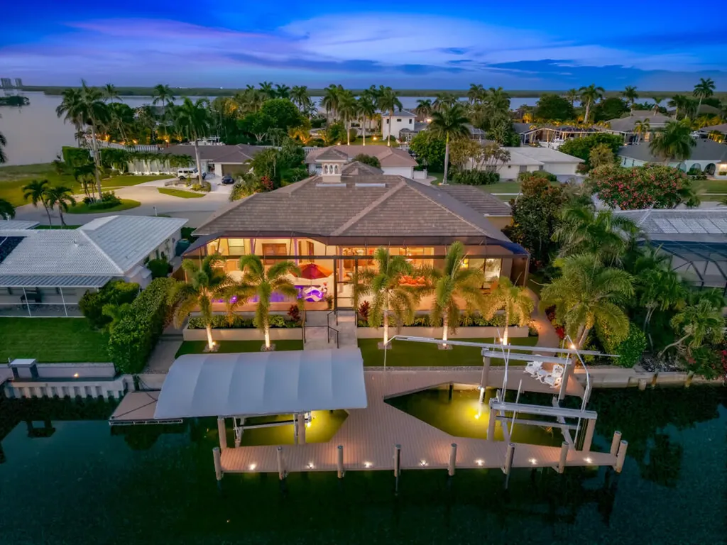 350 Meadowlark Court Marco Island FL 34145
