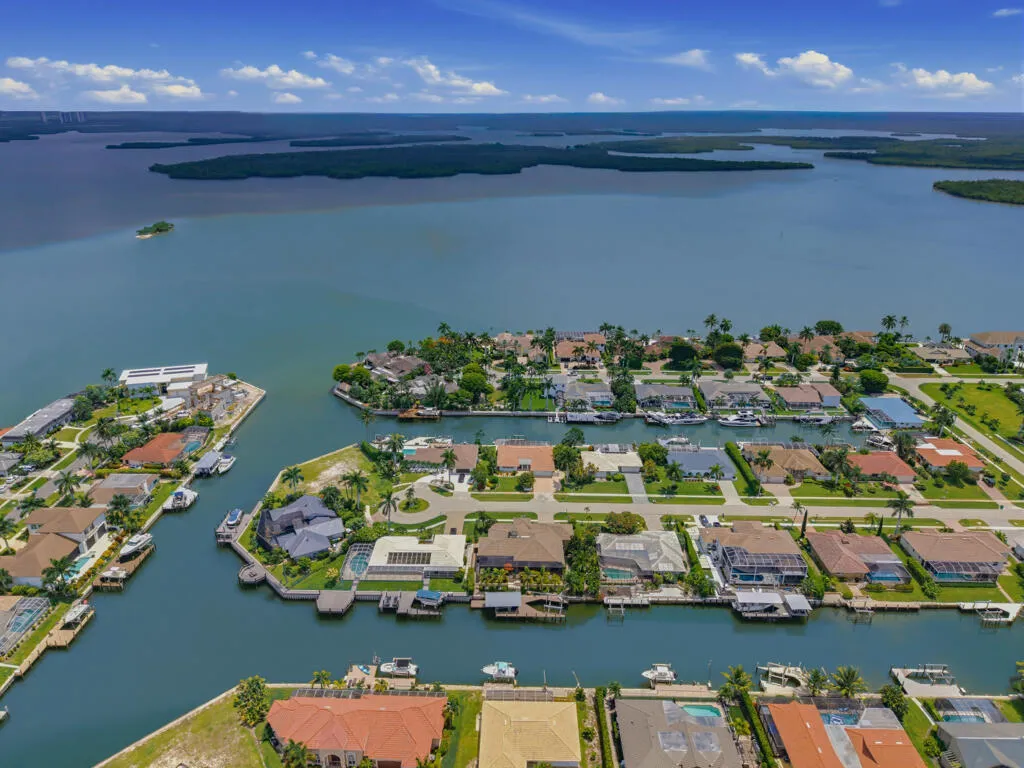 350 Meadowlark Court Marco Island FL 34145