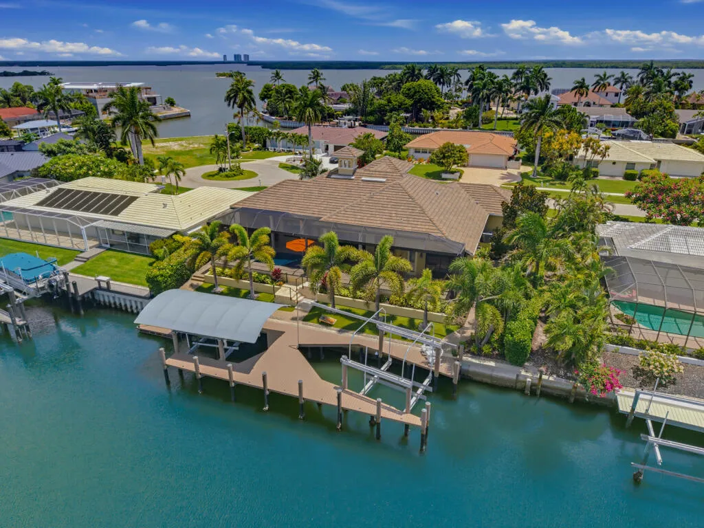 350 Meadowlark Court Marco Island FL 34145