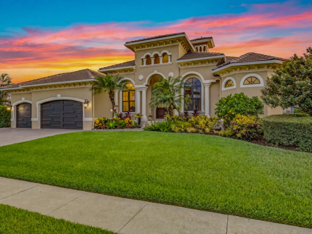 350 Meadowlark Court Marco Island FL 34145
