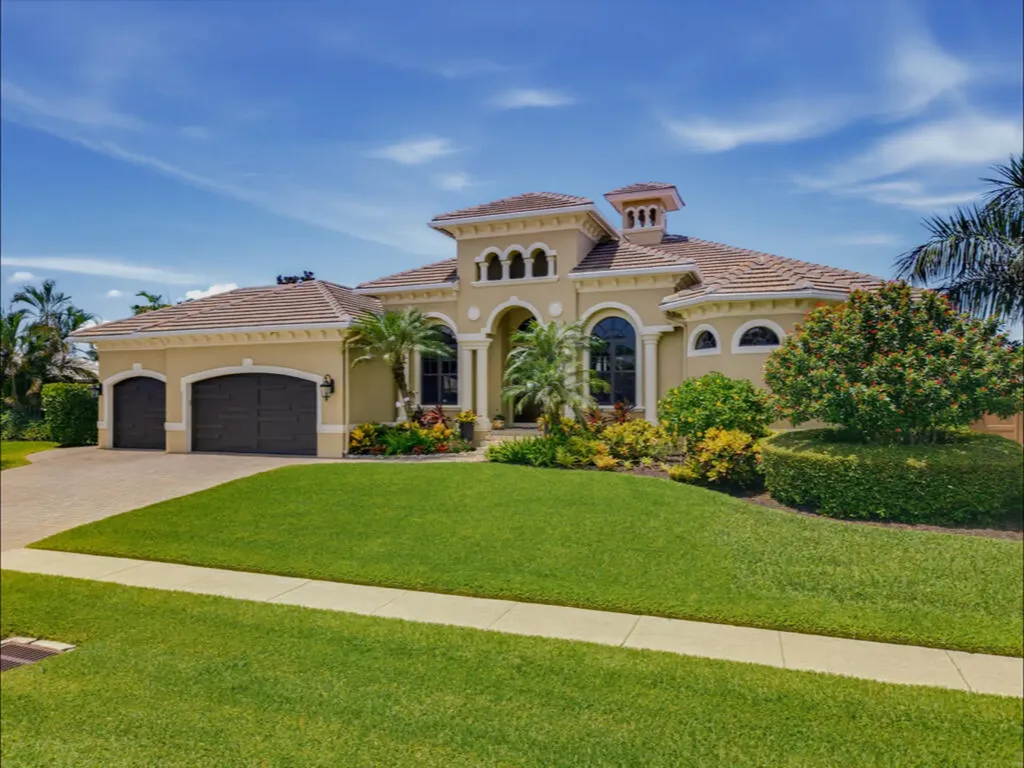 350 Meadowlark Court Marco Island FL 34145