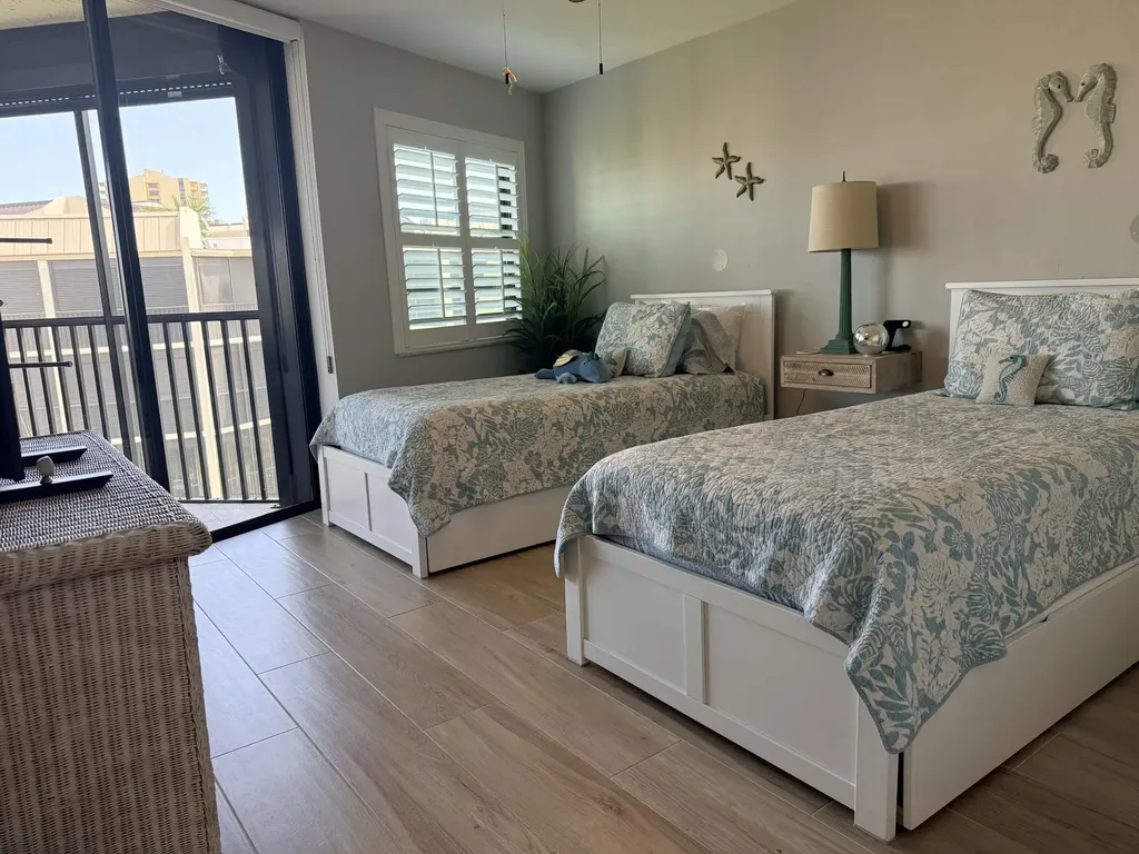Marco Island FL 34145