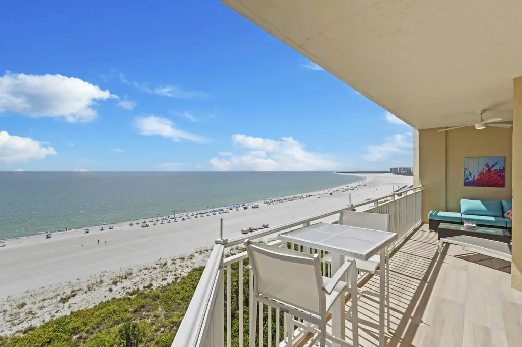 520 S Collier Marco Island FL 34145