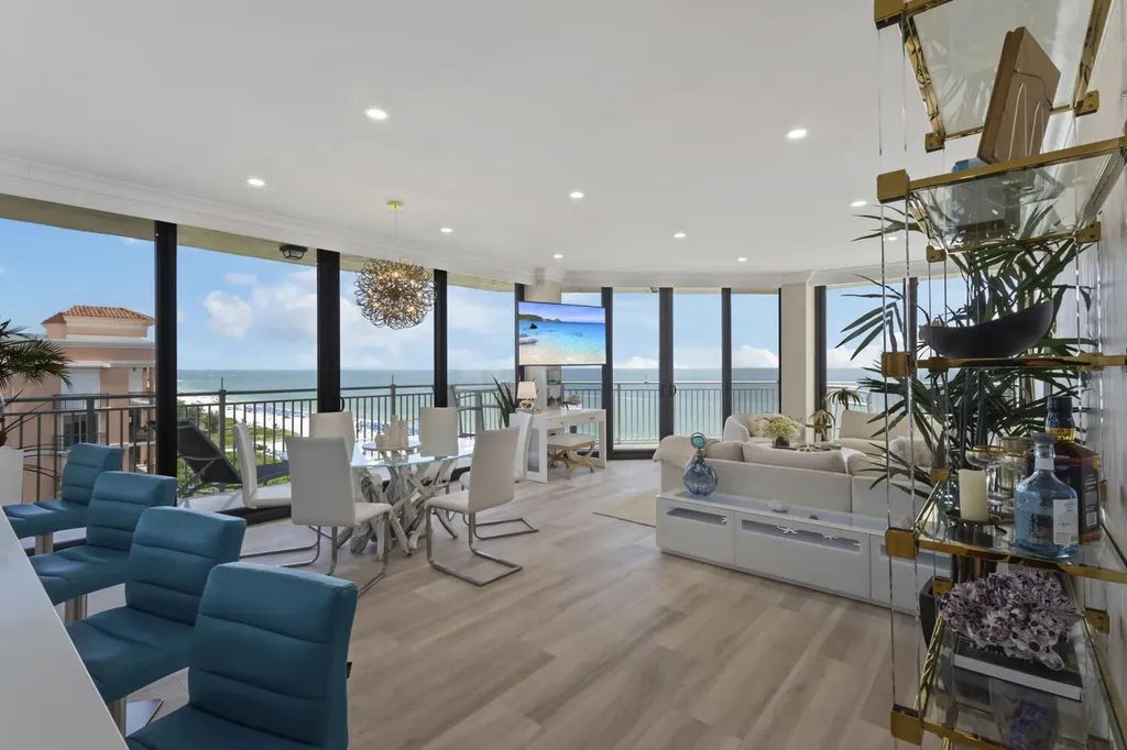 520 S Collier Marco Island FL 34145