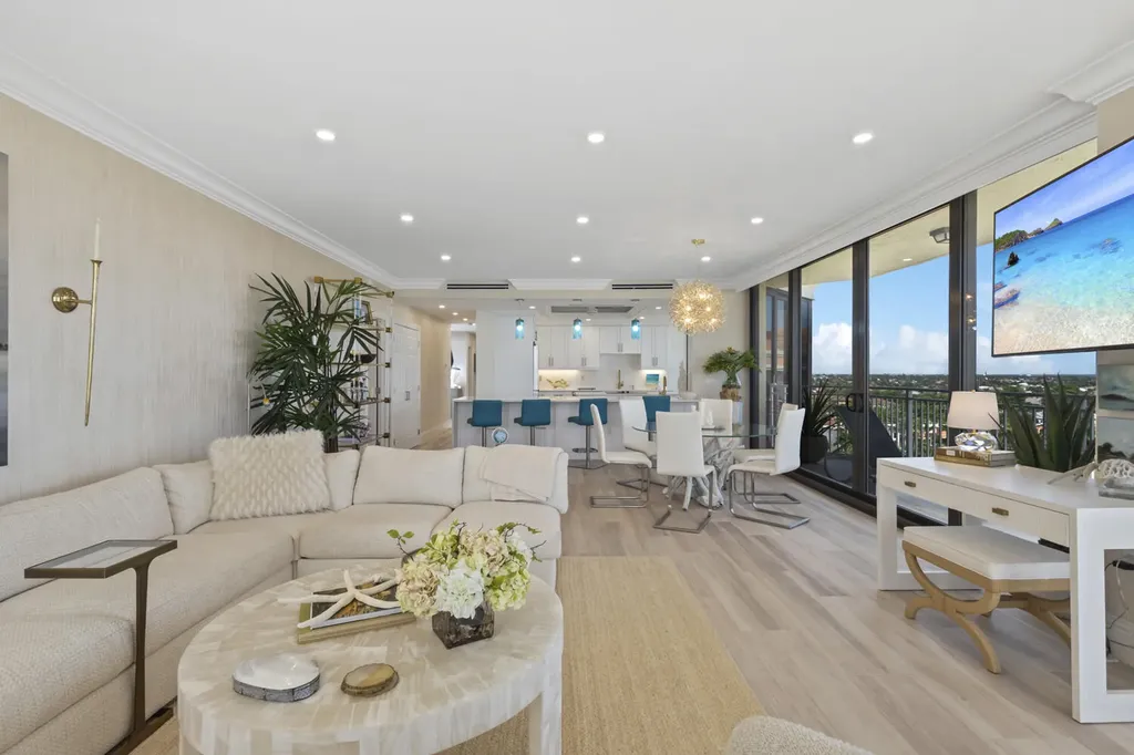 520 S Collier Marco Island FL 34145