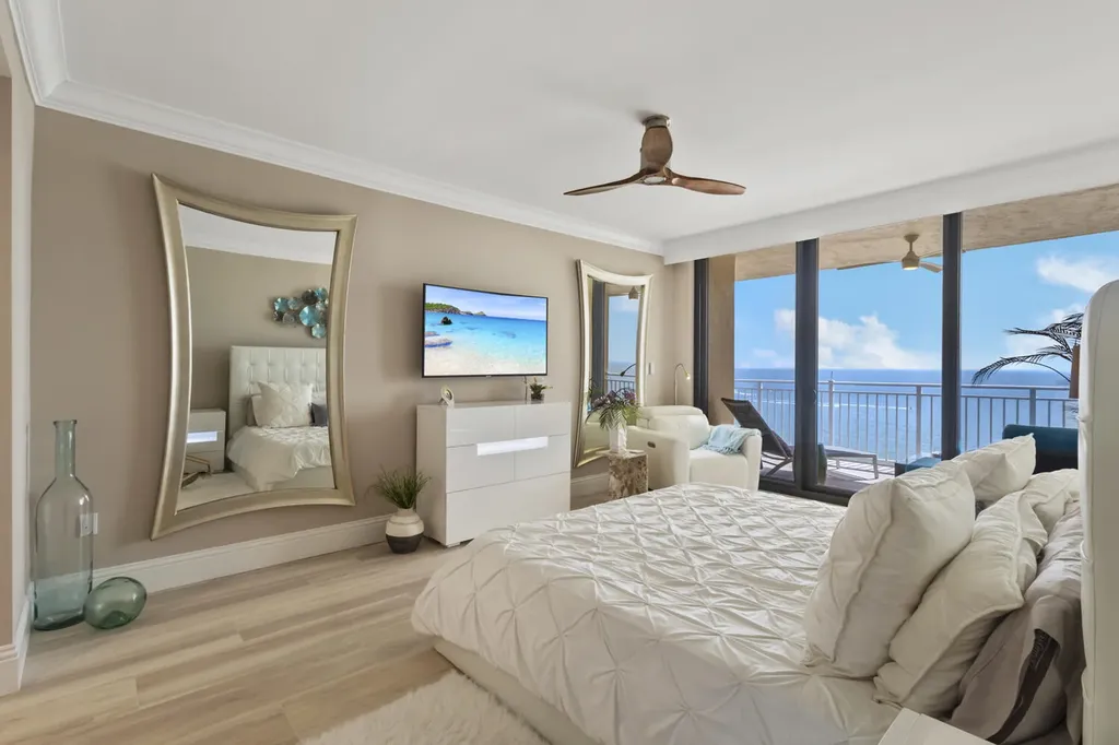 520 S Collier Marco Island FL 34145
