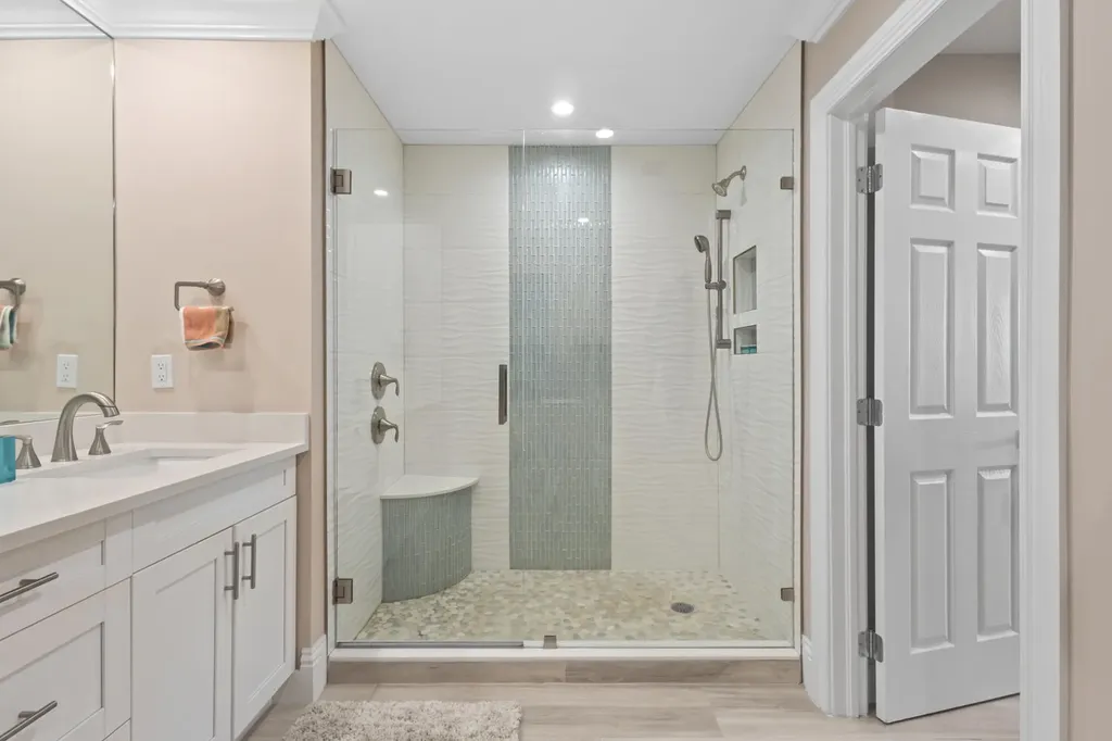 520 S Collier Marco Island FL 34145
