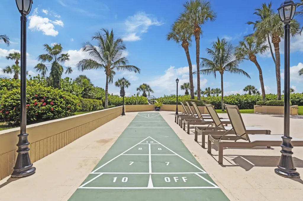 520 S Collier Marco Island FL 34145