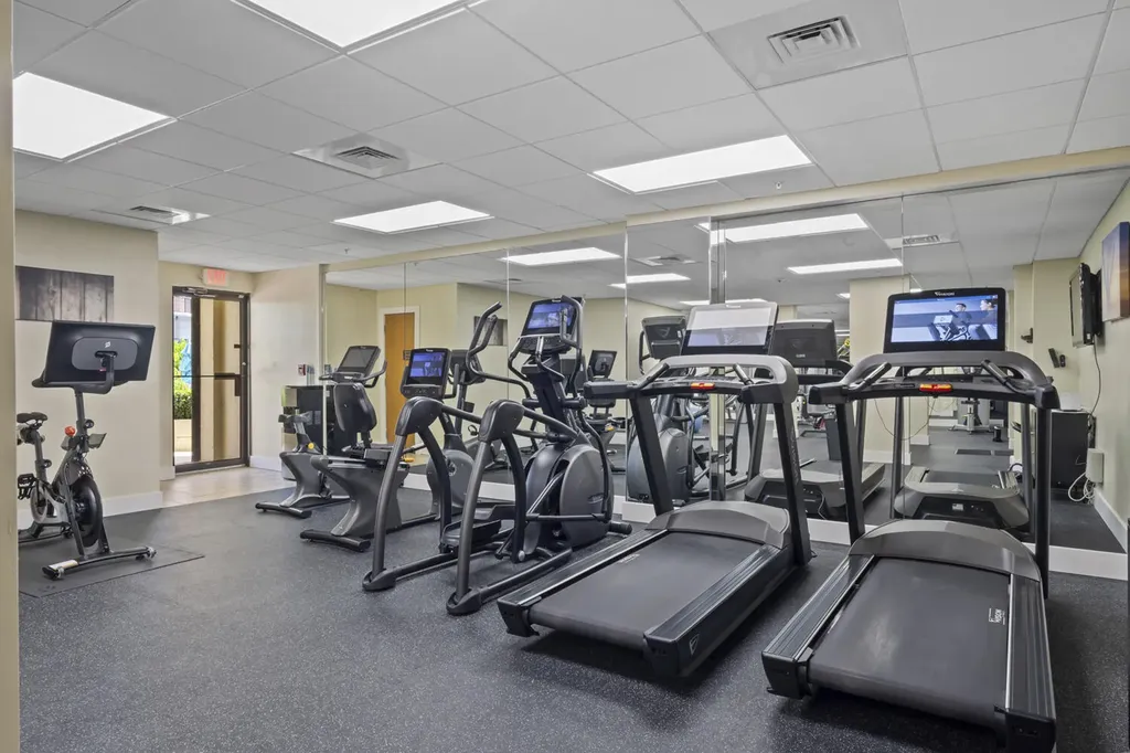 520 S Collier Marco Island FL 34145