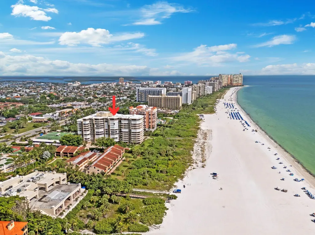 520 S Collier Marco Island FL 34145