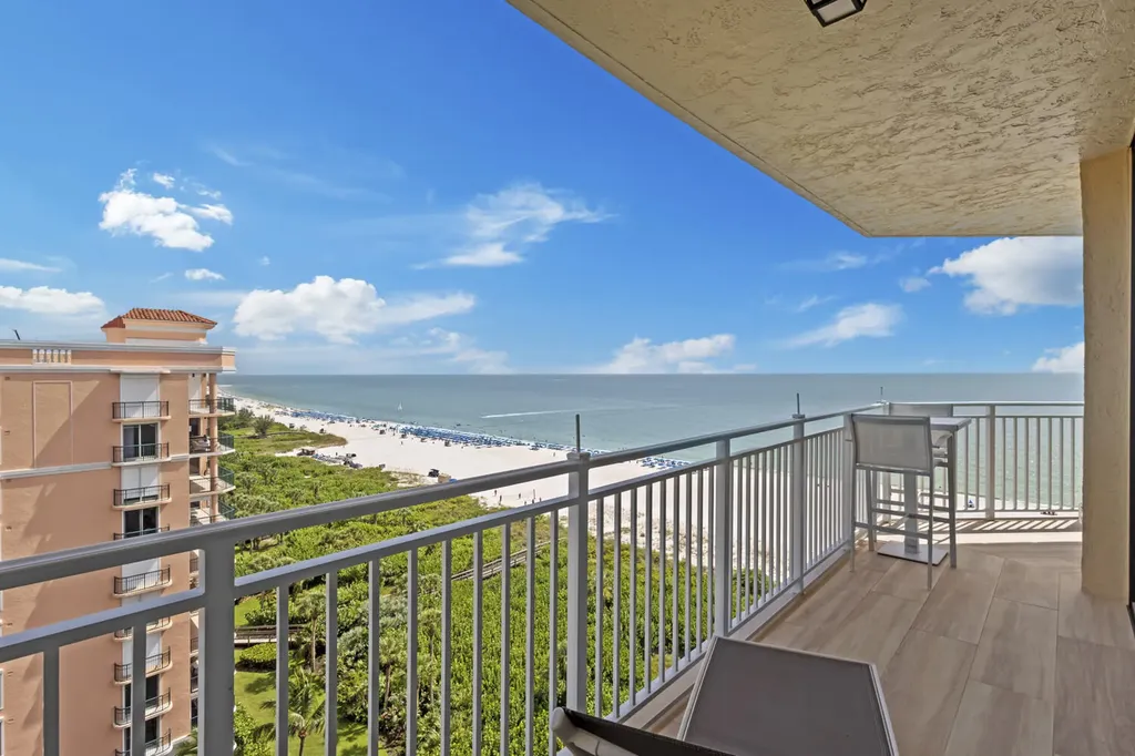 520 S Collier Marco Island FL 34145
