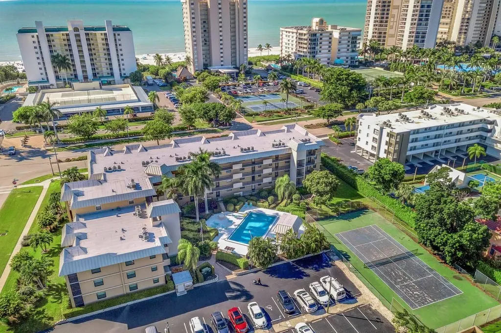 Marco Island FL, 921 S Collier Boulevard, Unit 107