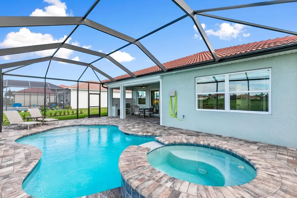 18772 Royal Hammock Boulevard Naples FL 34114