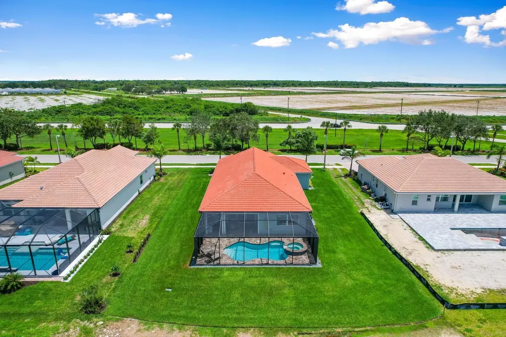 18772 Royal Hammock Boulevard Naples FL 34114