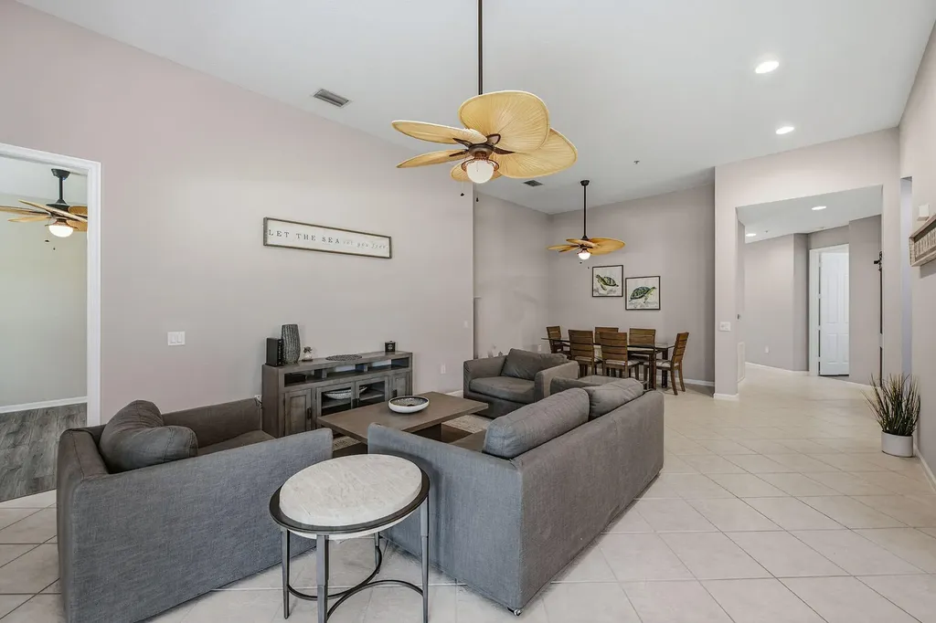 3995 Deer Crossing Court Naples FL 34114