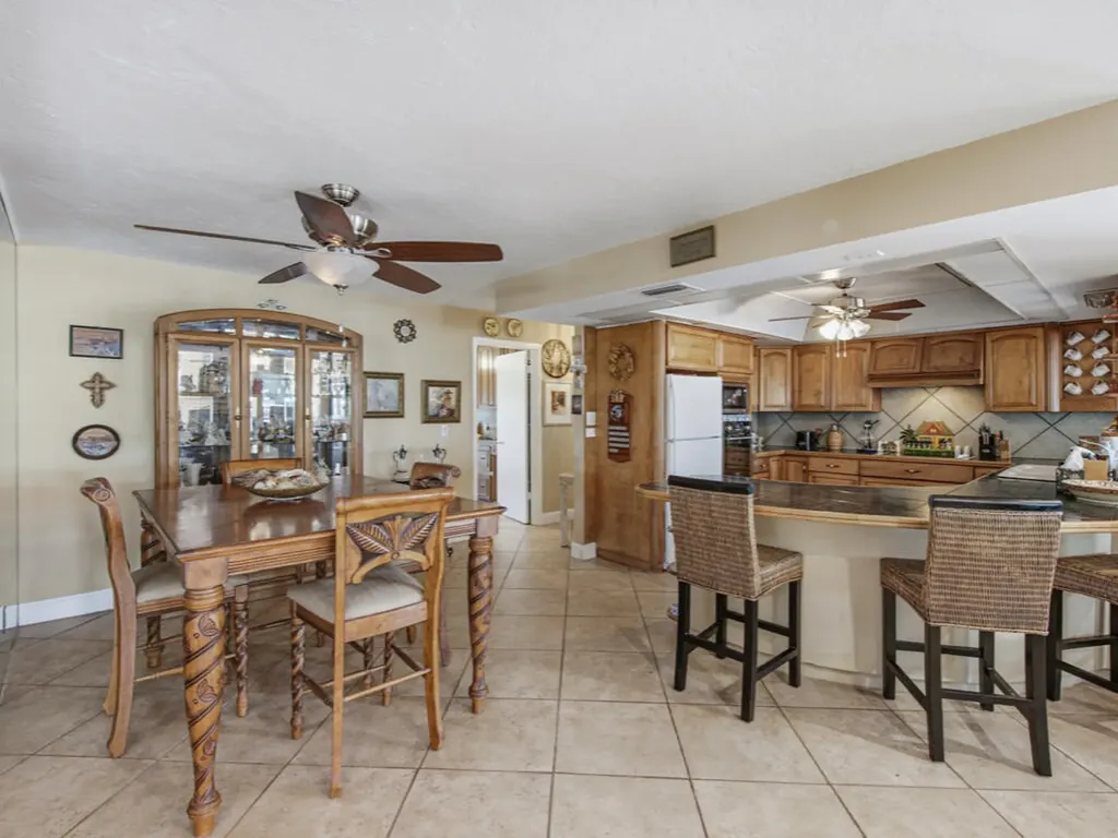 197 Gulfport Court Marco Island FL 34145