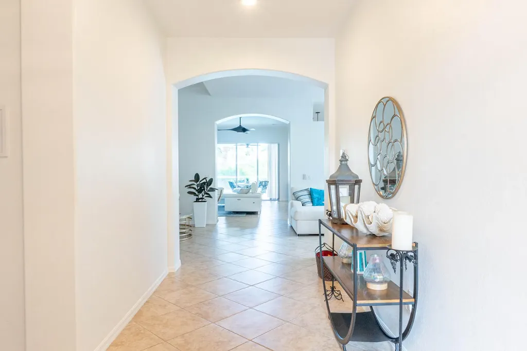 14059 Mirror Court Naples FL 34114