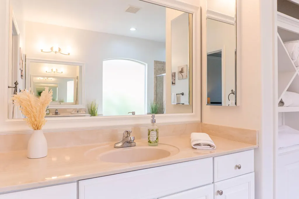 14059 Mirror Court Naples FL 34114