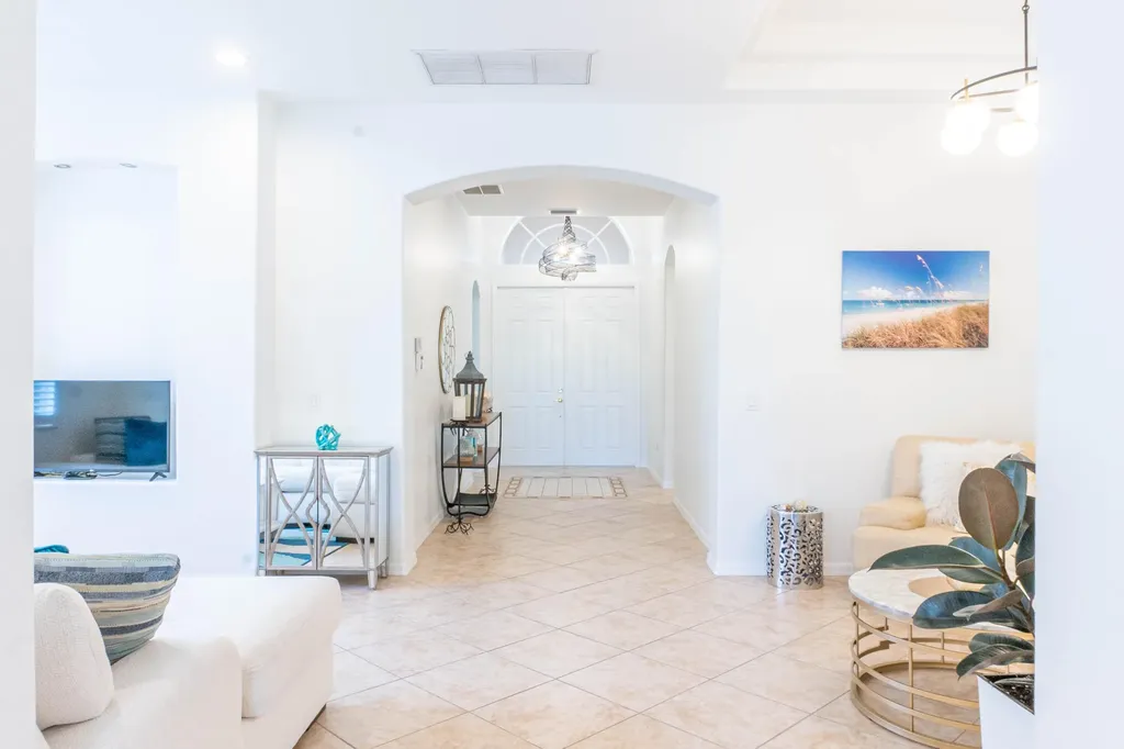 14059 Mirror Court Naples FL 34114