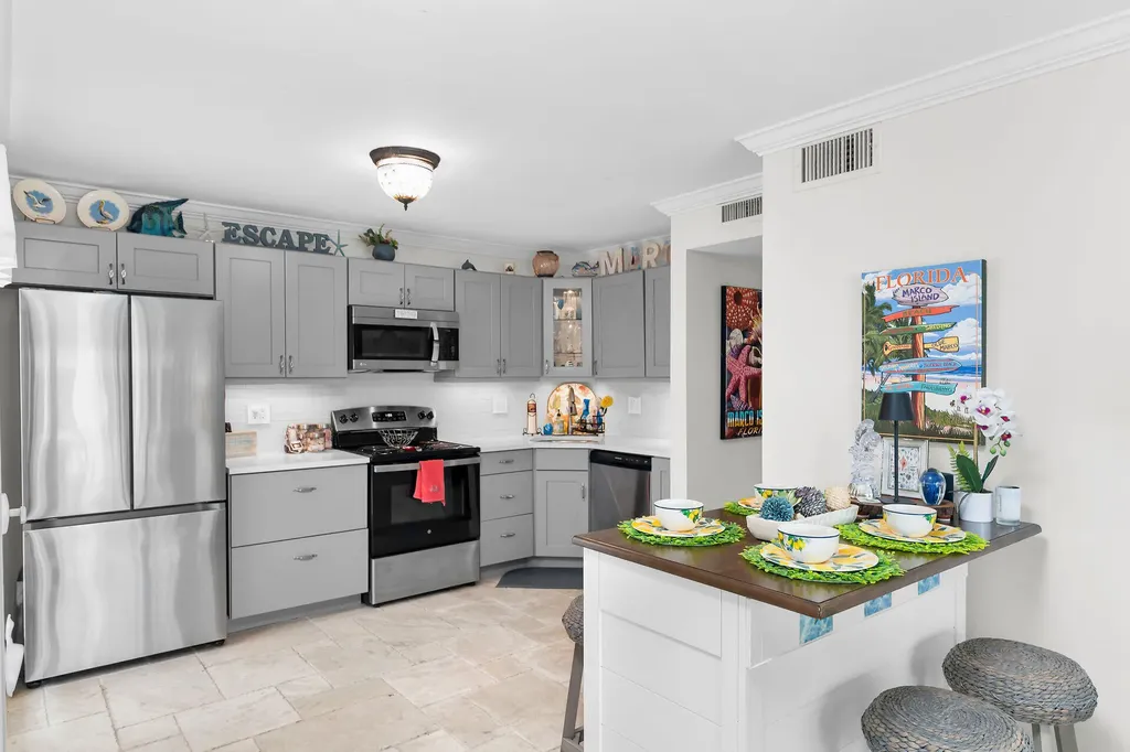 1215 Edington Place Marco Island FL 34145